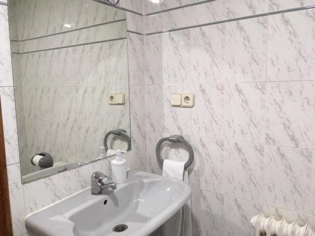 Hostal Oricáin Esterno foto